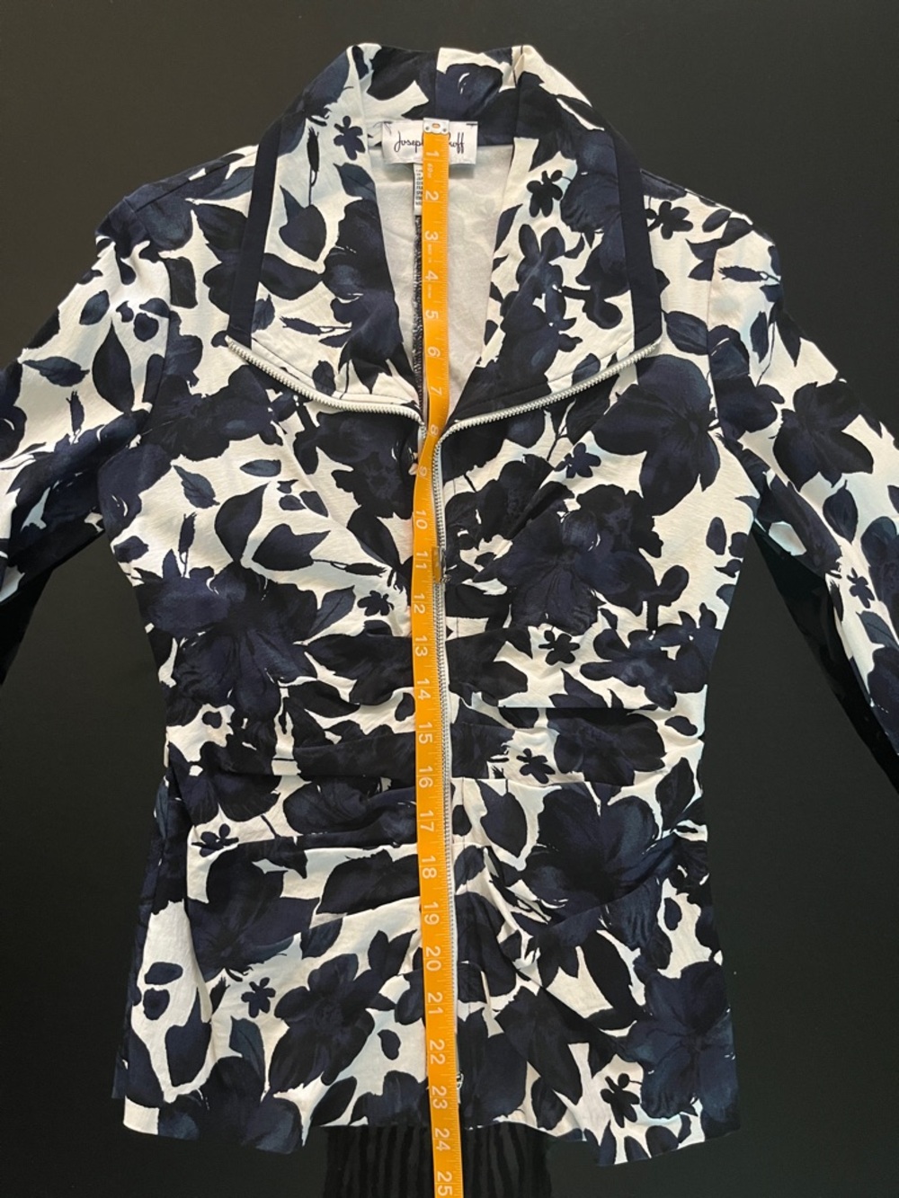 Joseph Ribkoff Navy and White Floral Blazer - Picture 11 of 11